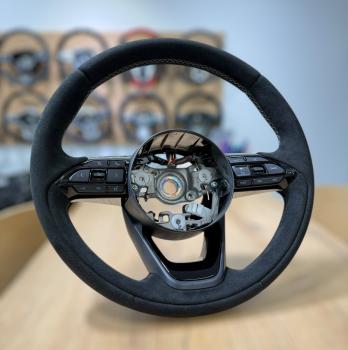 Preview: Toyota Yaris GR IV Lenkrad neu beziehen